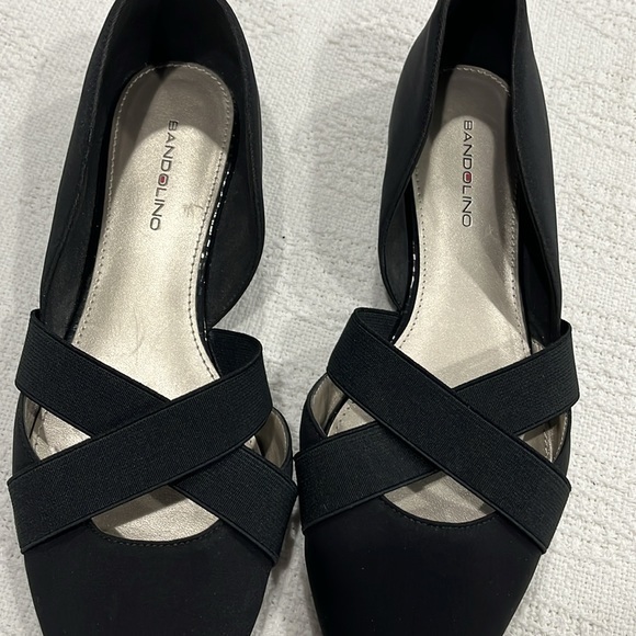 Bandolino black flats, pointed toe,‎ crisscross strap women’s 9.5 shoes 9 1/2 - Picture 7 of 9